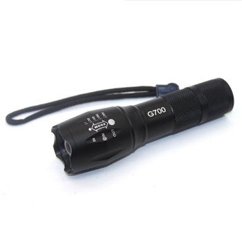 Black Aluminium Strong Range Outdoor LED Flash Light