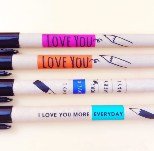 24 Pens per Box Plastic Black Ink Gel Pen