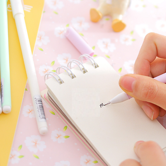 12 Piece per Box Creative Student Plastic Black Ink Gel Pen