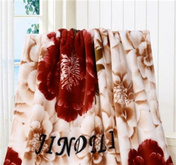Fantastic Flannel Mechanical Wash Flowers Printed Blanket