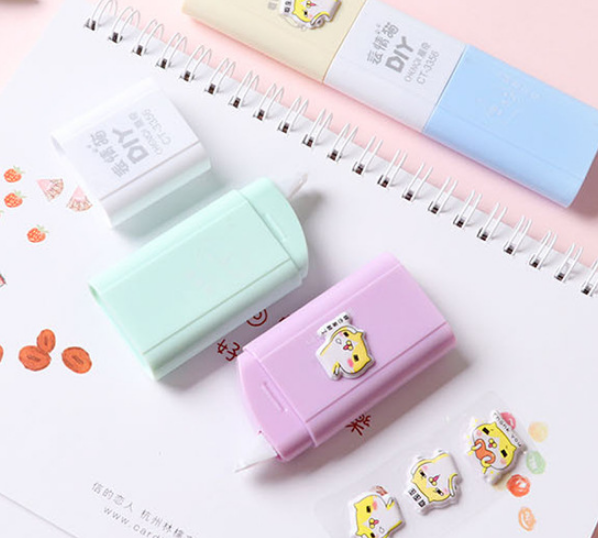 Lovely Multi-Color Plastic Expression Cat Correction Tape