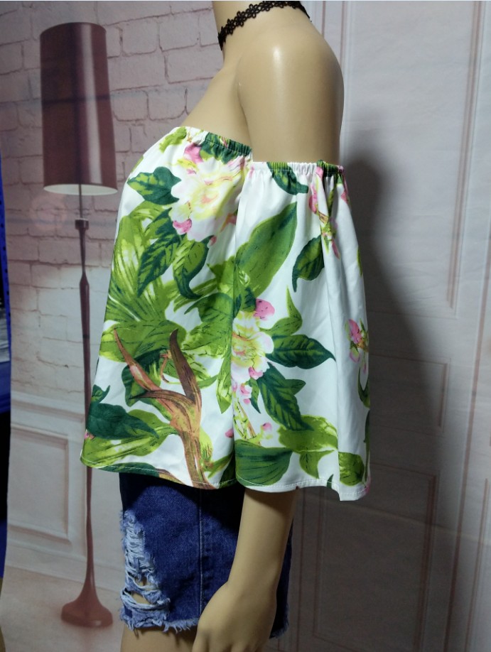 Green Polyester Floral Leaves Printed Women Top