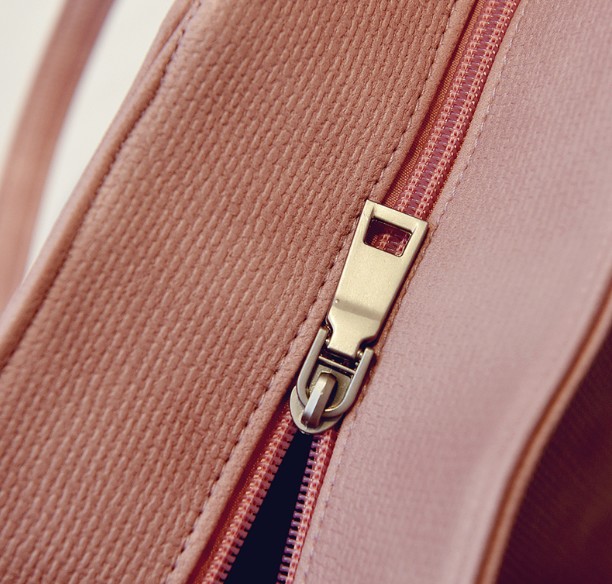 Polyurethane Vintage Portable Large Capacity Hand Bag for Women